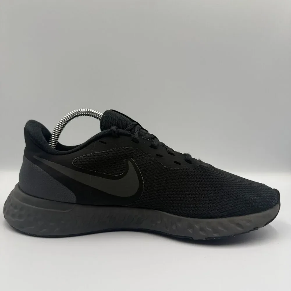 Nike Revolution 5 Mens Size 8 Black Running Shoes Sneakers BQ3204-001 Womens 9.5